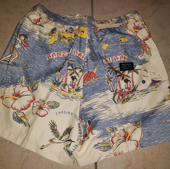 Quiksilver Valley Shorts Medium - Picture 4 of 4